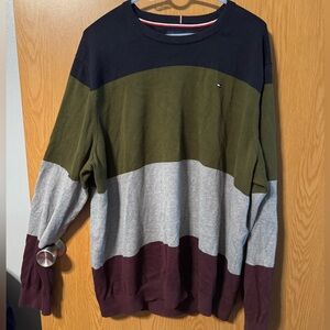 Tommy Hilfiger Blue and Green Crewneck Sweater